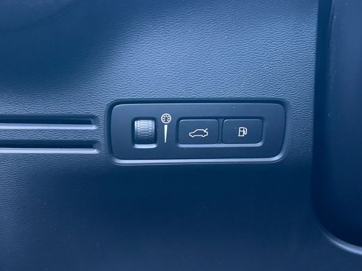 Volvo  XC40 1.5 T4 Plug-in hybrid Core Bright | Cruise Control | Navi | Camera | PDC V+A | Elektrische achter... ActivLease financial lease