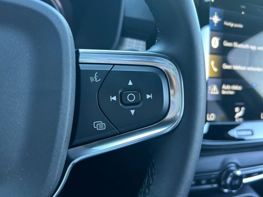 Volvo  XC40 1.5 T4 Plug-in hybrid Core Bright | Cruise Control | Navi | Camera | PDC V+A | Elektrische achter... ActivLease financial lease