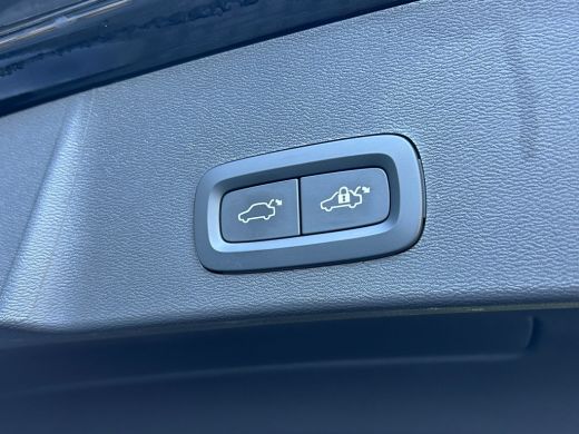 Volvo  XC40 1.5 T4 Plug-in hybrid Core Bright | Cruise Control | Navi | Camera | PDC V+A | Elektrische achter... ActivLease financial lease