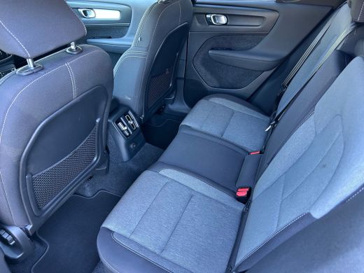 Volvo  XC40 1.5 T4 Plug-in hybrid Core Bright | Cruise Control | Navi | Camera | PDC V+A | Elektrische achter... ActivLease financial lease