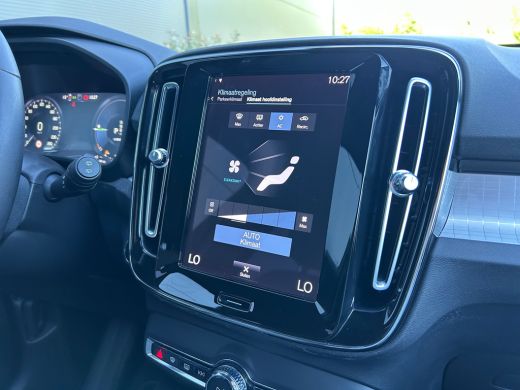 Volvo  XC40 1.5 T4 Plug-in hybrid Core Bright | Cruise Control | Navi | Camera | PDC V+A | Elektrische achter... ActivLease financial lease
