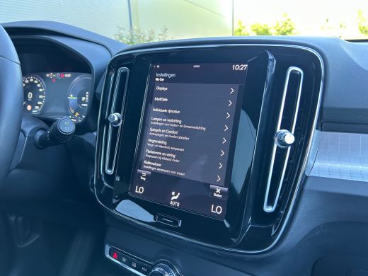 Volvo  XC40 1.5 T4 Plug-in hybrid Core Bright | Cruise Control | Navi | Camera | PDC V+A | Elektrische achter... ActivLease financial lease