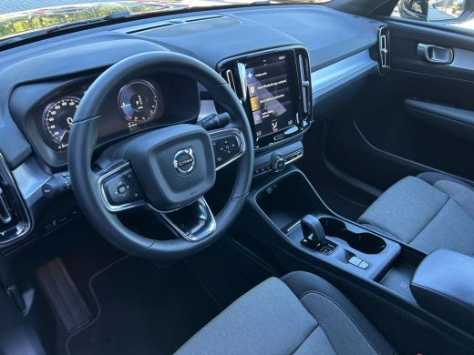 Volvo  XC40 1.5 T4 Plug-in hybrid Core Bright | Cruise Control | Navi | Camera | PDC V+A | Elektrische achter... ActivLease financial lease