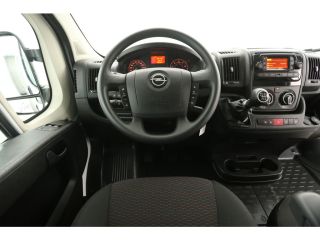 Opel Movano 2.2D 165PK L4H2 | 3000kg Trekgew. | Airco | Cruise | 3 Zits | Parkeersens. | Stoelverw.