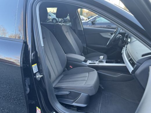 Audi A4 AVANT 35 TFSI 2.0 150PK S-TRONIC PRO-LINE CARPLAY/PDC/LED/KEYLESS ActivLease financial lease