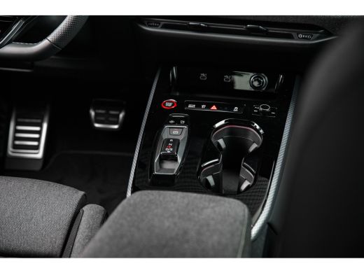 Audi A5 Avant S edition | Adaptive cruise control | Aluminium optiek in het interieur | Audi smartphone i... ActivLease financial lease