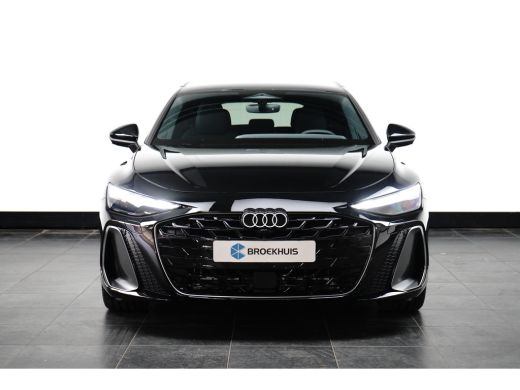 Audi A6 Avant 2.0 e-hybrid quattro S edition 299PK | Trekhaak | 4-wiel besturing | 360 Camera | Sfeer ver... ActivLease financial lease