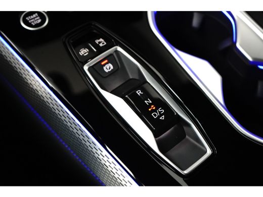 Audi A6 Avant 2.0 e-hybrid quattro S edition 299PK | Trekhaak | 4-wiel besturing | 360 Camera | Sfeer ver... ActivLease financial lease
