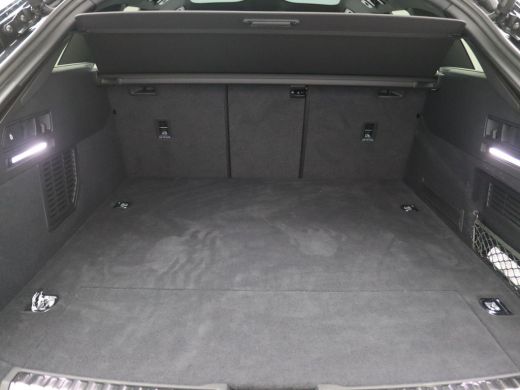 Audi A6 Avant 2.0 e-hybrid quattro S edition Competition 367PK Tech Pro, trekhaak, elek. stoelen, head-up... ActivLease financial lease