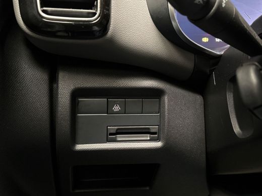 Citroën C5 Aircross 1.2 PureTech Sport Automaat (PANORAMADAK, APPLE CARPLAY, GROOT NAVI, 360 CAMERA, LEDER, SPORTSTOE... ActivLease financial lease