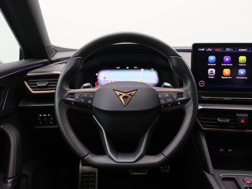 CUPRA Formentor 1.4 e-Hybrid VZ Performance 245PK DSG Panoramadak, Trekhaak, Memorystoel, Stoel-Stuurverwarming, ... ActivLease financial lease