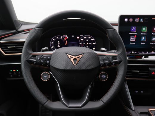 CUPRA Formentor 1.5 TSI e-Hybrid Business 204PK DSG Trekhaak, 19" LM Velgen, Achteruitrijcamera, Elektr. Achterkl... ActivLease financial lease