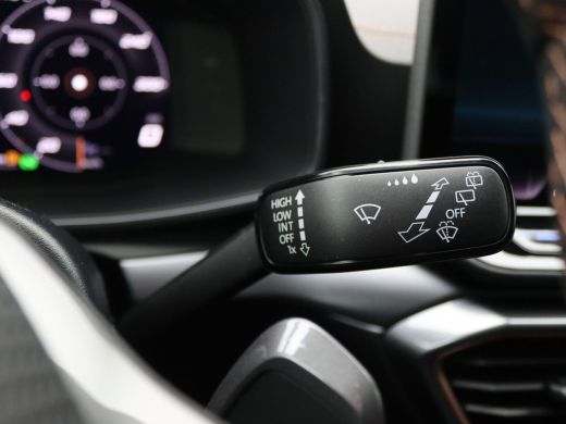 CUPRA Formentor 1.5 TSI e-Hybrid Business 204PK DSG Trekhaak, 19" LM Velgen, Achteruitrijcamera, Elektr. Achterkl... ActivLease financial lease