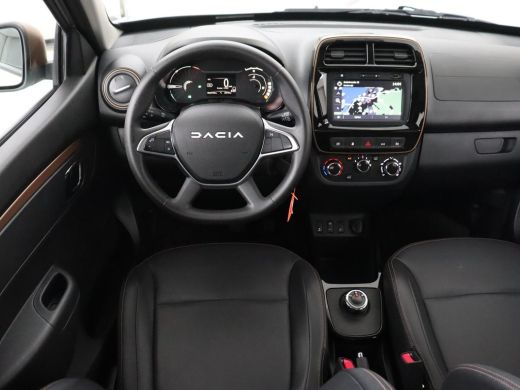 Dacia Spring 65 Extreme 27 kWh | SOH 94,3% | Leder | Camera | Carplay | Airco | Speedlimiter | Bluetooth | Par... ActivLease financial lease