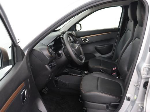 Dacia Spring 65 Extreme 27 kWh | SOH 95,1% | Leder | Camera | Carplay | Airco | Speedlimiter | Bluetooth | Par... ActivLease financial lease