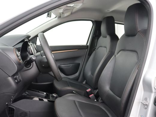 Dacia Spring 65 Extreme 27 kWh | SOH 95,1% | Leder | Camera | Carplay | Airco | Speedlimiter | Bluetooth | Par... ActivLease financial lease