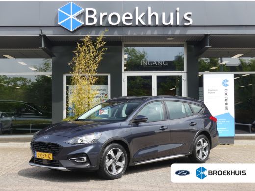 Ford Focus 1.0 EcoBoost Hybrid Active Business | TREKHAAK | CAMERA | PARKEERSENSOREN V+A | APPLE CARPLAY / A...
