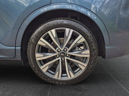 Ford Kuga 2.5PHEV 225pk Vignale | Pano | Elekt.Trekhaak | Driver ass.- Technology- & Winter Pack | 20"LMV ActivLease financial lease