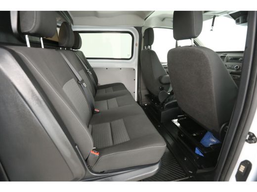 Ford Transit Custom 2.0 TDCI L2H1 | Dubbele Cabine | 2800kg Trekgew. | Airco | Cruise | Trekhaak | Parkeersens. ActivLease financial lease