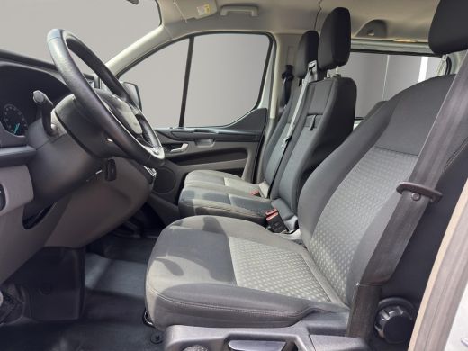 Ford Transit Custom 320 1.0 EcoBoost L1H1 PHEV Trend 9 Persoons | | Airco | Stoelverwarm. | Sidebars | Led | Parksens... ActivLease financial lease