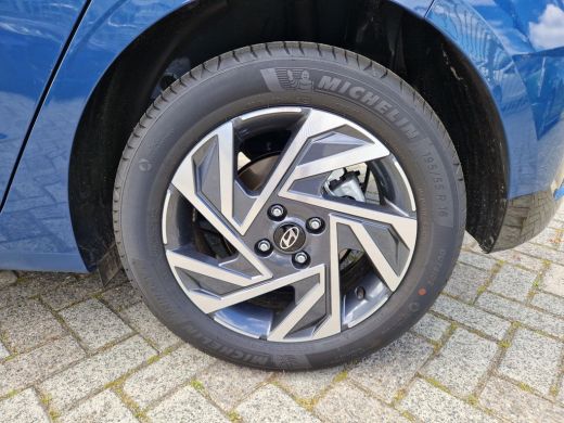 Hyundai i20 1.0 T-GDI Comfort | Rijklaarprijs | Navigatie | Rijdende demo | ActivLease financial lease