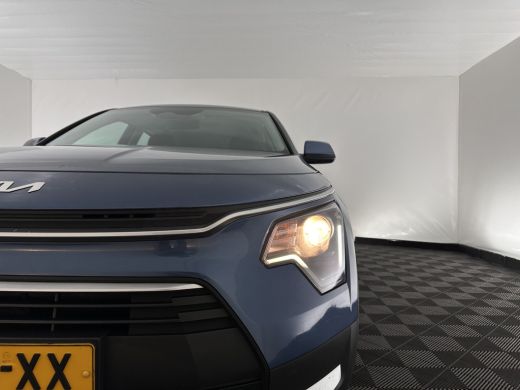 Kia Niro 1.6 GDi Hybrid ComfortLine (INCL.BTW) Aut. *ADAPTIVE-CRUISE | DIGI-COCKPIT | CARPLAY | CAMERA | C... ActivLease financial lease