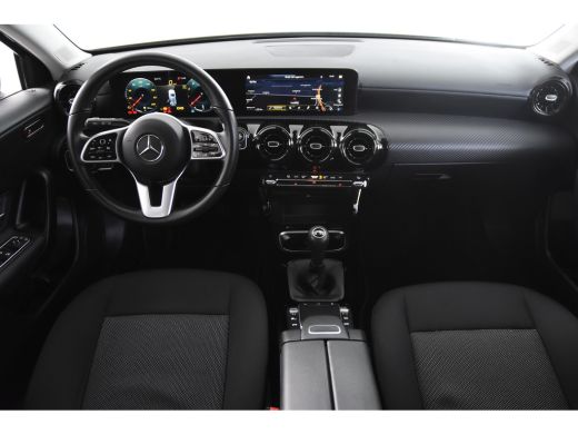 Mercedes-Benz A-Klasse 180 *1ste Eigenaar*Widescreen*Navigatie*Stoelverwarming*PDC* ActivLease financial lease