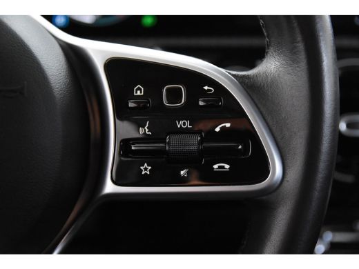 Mercedes-Benz A-Klasse 180 *1ste Eigenaar*Widescreen*Navigatie*Stoelverwarming*PDC* ActivLease financial lease