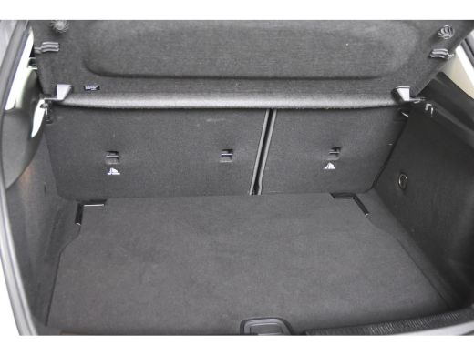 Mercedes-Benz A-Klasse 180 *1ste Eigenaar*Widescreen*Navigatie*Stoelverwarming*PDC* ActivLease financial lease