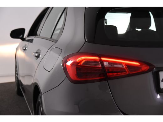 Mercedes-Benz A-Klasse 180 *1ste Eigenaar*Widescreen*Navigatie*Stoelverwarming*PDC* ActivLease financial lease