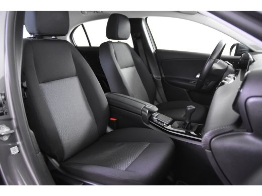 Mercedes-Benz A-Klasse 180 *1ste Eigenaar*Widescreen*Navigatie*Stoelverwarming*PDC* ActivLease financial lease