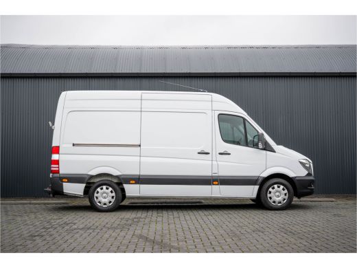 Mercedes-Benz Sprinter 314 CDI L2H2 | EURO 6 | Automaat | Xenon | Camera | Cruise | Navi | Trekhaak ActivLease financial lease