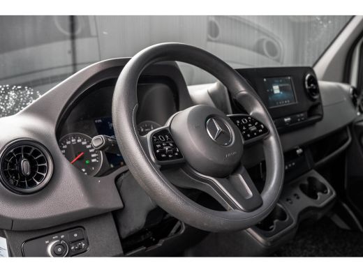 Mercedes-Benz Sprinter 315 CDI L2H2 | Automaat | Mbux | Camera | 1ste Eigenaar | Cruise | PDC | Climatronic ActivLease financial lease