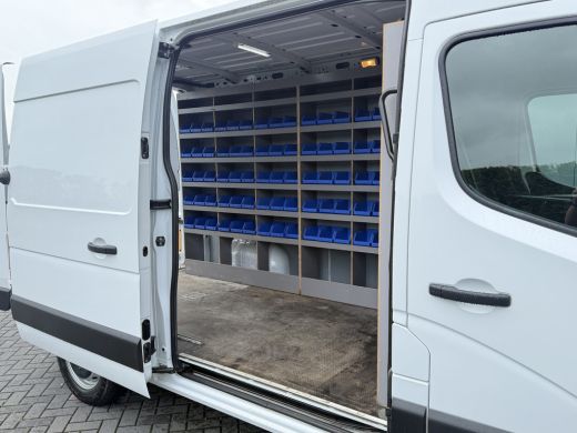 Opel Movano 2.3 Turbo 150 PK / L2H2 / 1e EIG. / TREKHAAK / 3-ZITS / AIRCO / CRUISE / INRICHTING / LED / 2500 ... ActivLease financial lease