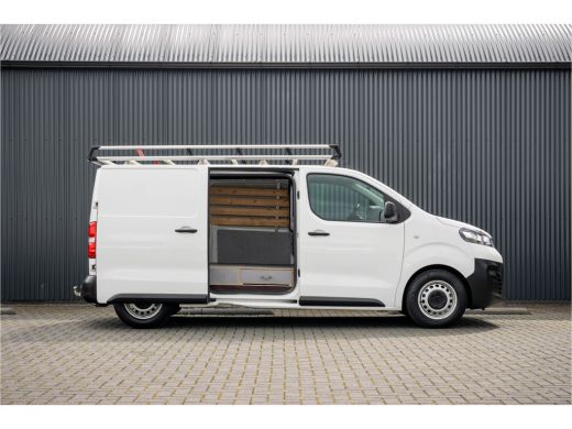 Opel Vivaro 1.5 L2H1 | 120 PK | 1ste Eigenaar | Cruise | Airco | Trekhaak | Imperiaal ActivLease financial lease