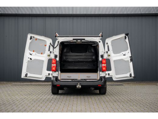 Opel Vivaro 1.5 L2H1 | 120 PK | 1ste Eigenaar | Cruise | Airco | Trekhaak | Imperiaal ActivLease financial lease