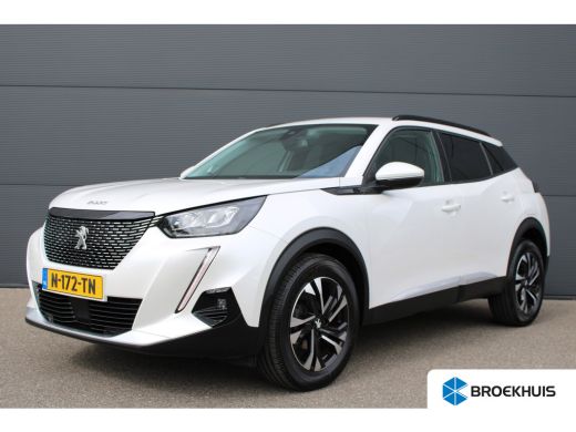 Peugeot 2008 1.2 PureTech Allure Pack | Navigatie | Camera | Trekhaak | NL auto | Apple carplay | Keyless | Bl...