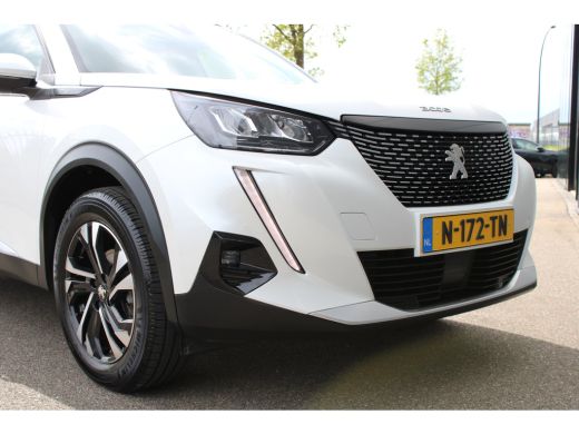 Peugeot 2008 1.2 PureTech Allure Pack | Navigatie | Camera | Trekhaak | NL auto | Apple carplay | Keyless | Bl... ActivLease financial lease