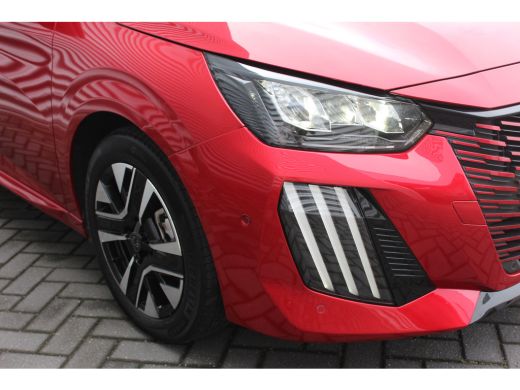 Peugeot 208 1.2 PURETECH 100PK ALLURE / NAVI / LEDER / CLIMA / PDC / 16" LMV / CAMERA / WINTERPAKKET / CRUISE... ActivLease financial lease