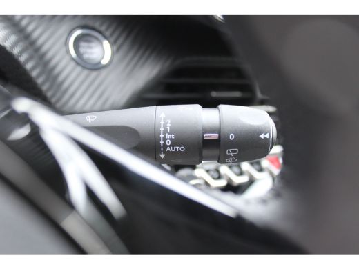 Peugeot 208 1.2 PURETECH 100PK ALLURE / NAVI / LEDER / CLIMA / PDC / 16" LMV / CAMERA / WINTERPAKKET / CRUISE... ActivLease financial lease