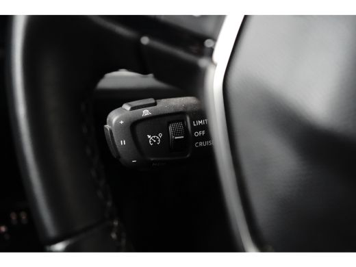 Peugeot 3008 1.6 HYbrid 225 Allure Pack Business | Voorstoelen verwarmd | Navi | Camera | Cruise | Dodehoek De... ActivLease financial lease