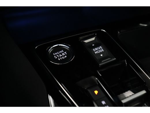 Peugeot 3008 1.6 HYbrid 225 Allure Pack Business | Voorstoelen verwarmd | Navi | Camera | Cruise | Dodehoek De... ActivLease financial lease