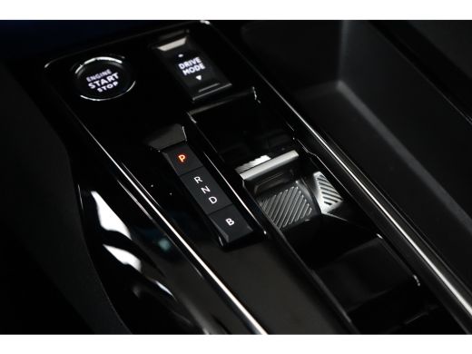 Peugeot 3008 1.6 HYbrid 225 Allure Pack Business | Voorstoelen verwarmd | Navi | Camera | Cruise | Dodehoek De... ActivLease financial lease