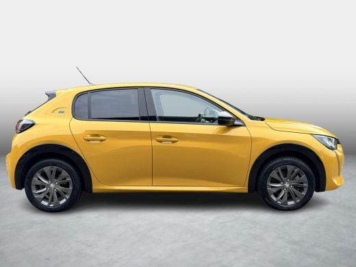 Peugeot e-208 EV Allure 50 kWh SOH 98,2% / Fabrieksgarantie / Warmtepomp / 3 Fase / Apple & Android / 1e Eigena... ActivLease financial lease