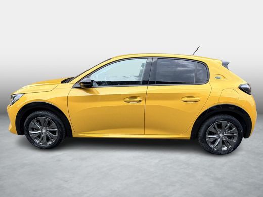 Peugeot e-208 EV Allure 50 kWh SOH 98,2% / Fabrieksgarantie / Warmtepomp / 3 Fase / Apple & Android / 1e Eigena... ActivLease financial lease