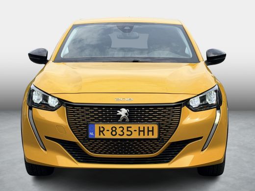 Peugeot e-208 EV Allure 50 kWh SOH 98,2% / Fabrieksgarantie / Warmtepomp / 3 Fase / Apple & Android / 1e Eigena... ActivLease financial lease