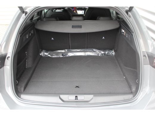 Peugeot e-308 GT 54 kWh Automaat | Bekleding Alcantara/kunstleder ActivLease financial lease