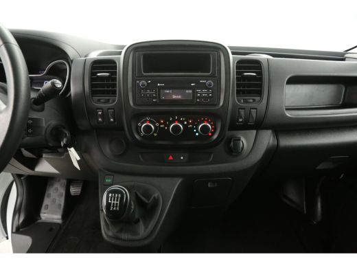 Renault Trafic 1.6 dCi L1H1 | Airco | Cruise | 3 Zits | Trekhaak | Parkeersens. ActivLease financial lease