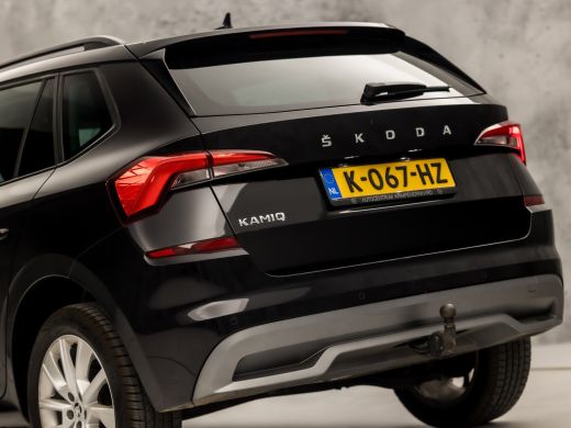 Skoda Kamiq 1.0 TSI Sport (VIRTUAL COCKPIT, APPLE CARPLAY, GROOT NAVI, PARKEERSENSOREN, SPORTSTOELEN, GETINT ... ActivLease financial lease