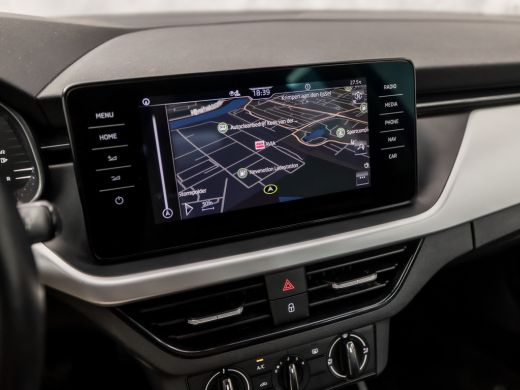 Skoda Kamiq 1.0 TSI Sport (VIRTUAL COCKPIT, APPLE CARPLAY, GROOT NAVI, PARKEERSENSOREN, SPORTSTOELEN, GETINT ... ActivLease financial lease